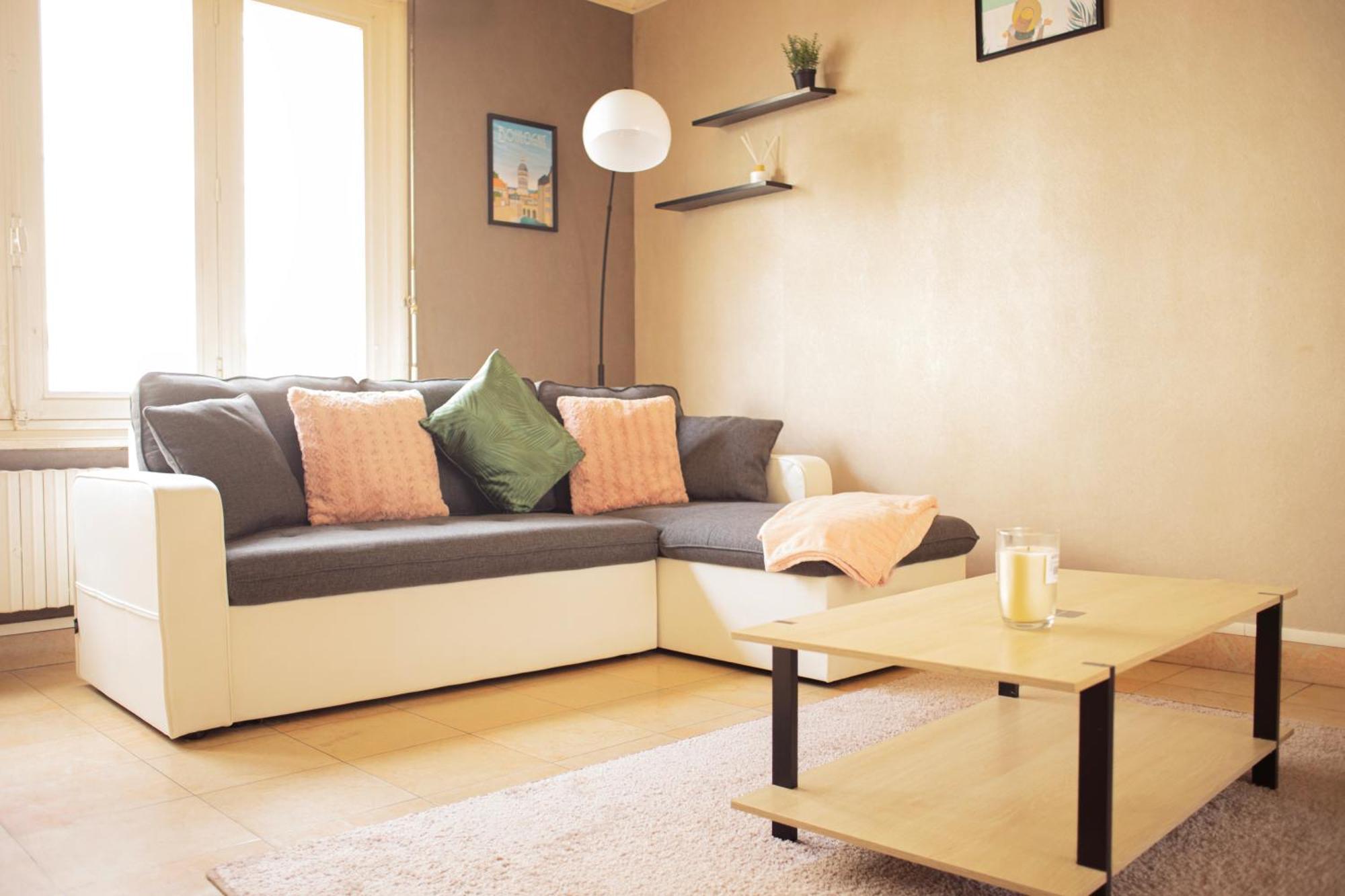 Apartamento , Jardin 250m2 Et Cosy De 60 M2 Au Centre *
